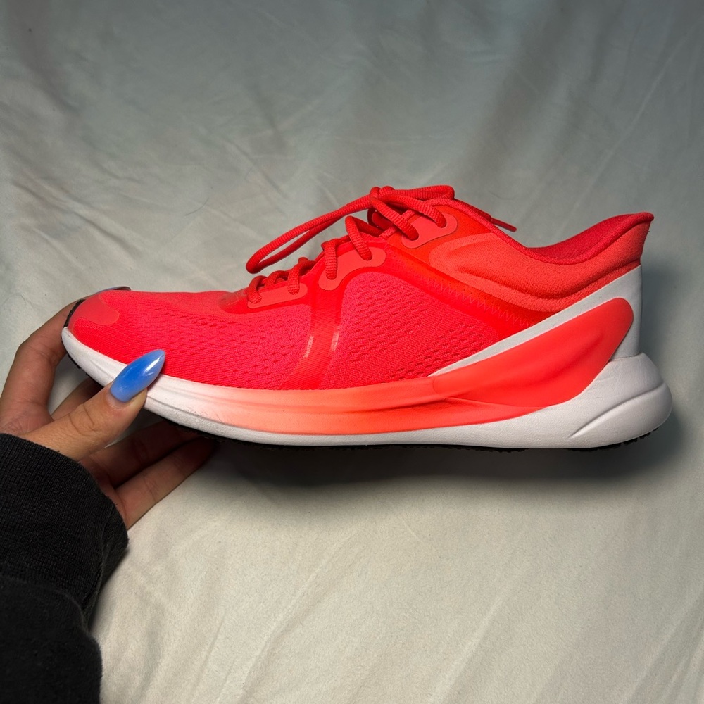 Lululemon Blissfeel running shoes